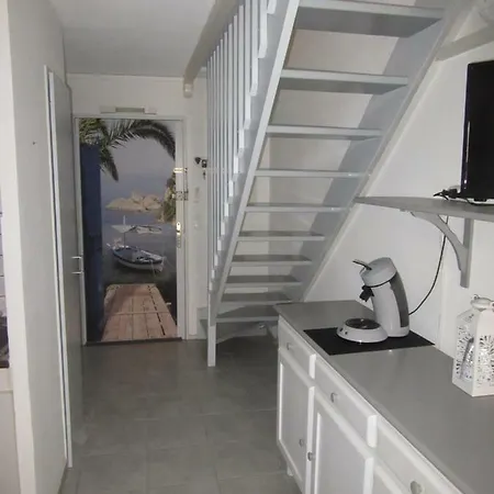 Maison Pres De La Port-la-Nouvelle